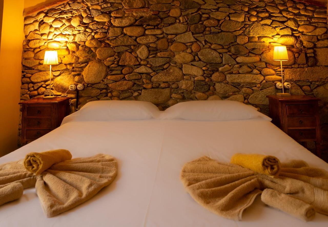 Pasteral Hotel Rural La Cellera de Ter ภายนอก รูปภาพ
