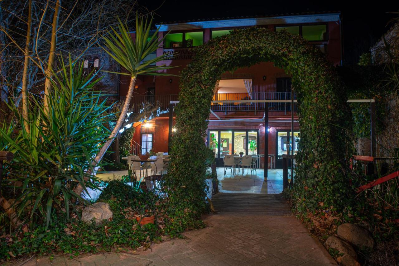 Pasteral Hotel Rural La Cellera de Ter ภายนอก รูปภาพ