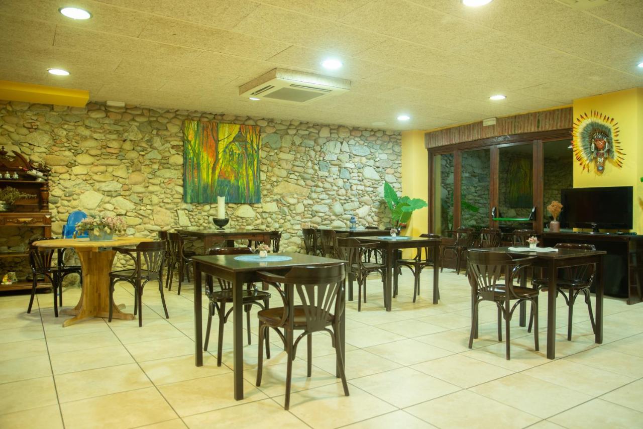 Pasteral Hotel Rural La Cellera de Ter ภายนอก รูปภาพ