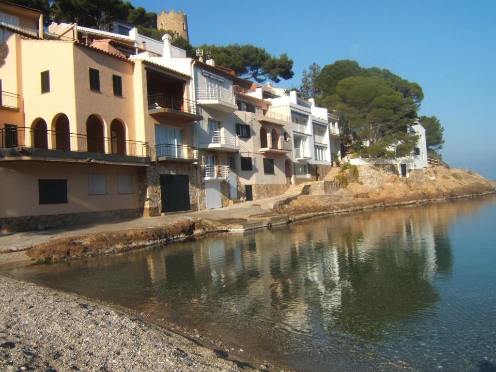Pasteral Hotel Rural La Cellera de Ter ภายนอก รูปภาพ
